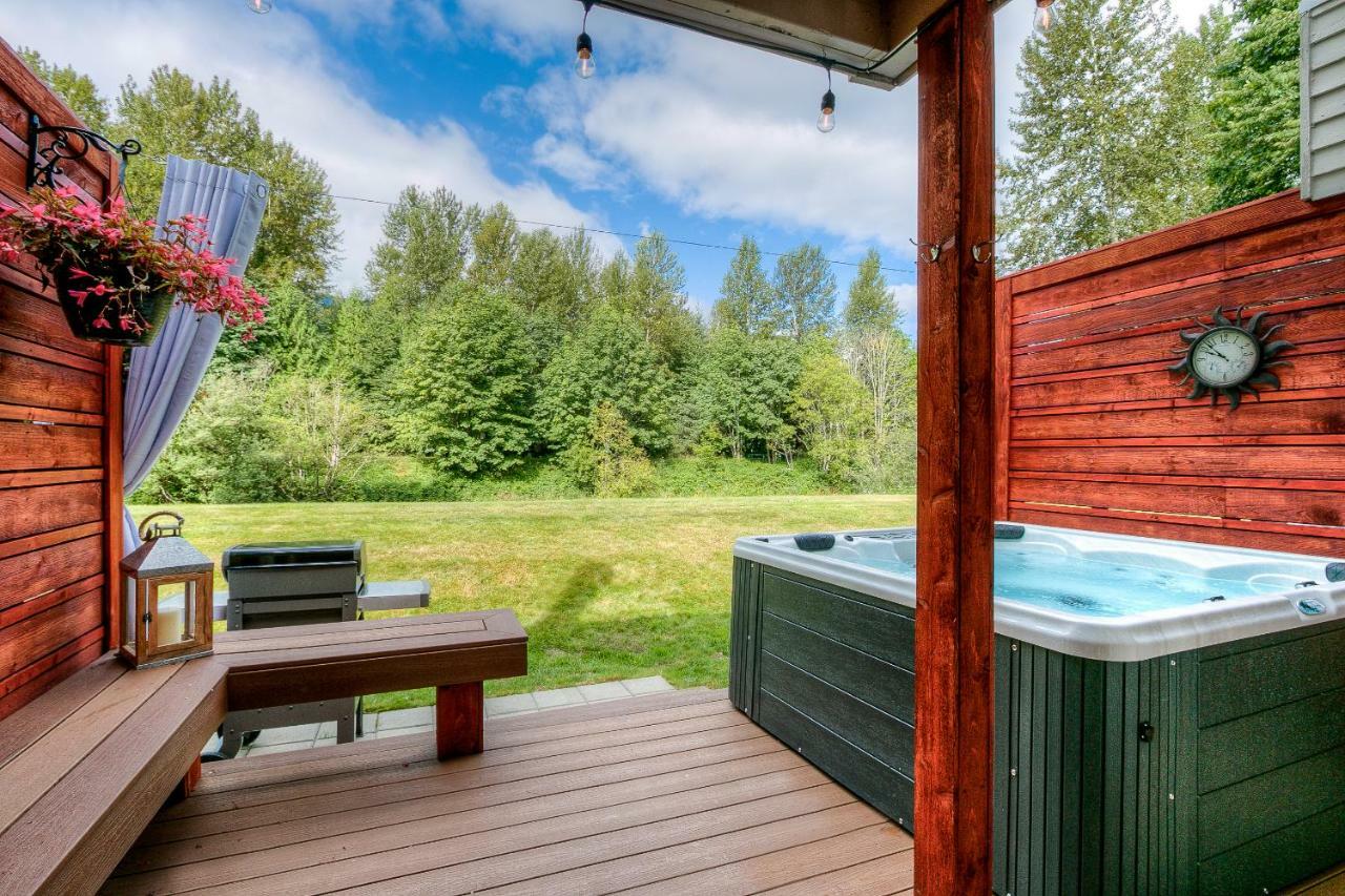 Moon River Suites #1 North Bend Eksteriør bilde
